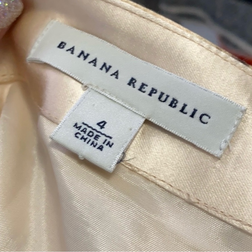 Banana Republic Skirt 🌷 - Picture 2 of 2